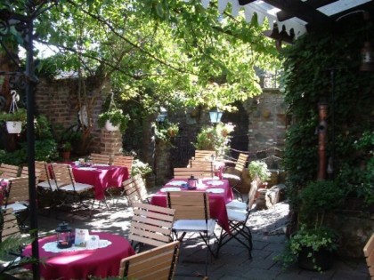 照片: Schlossdestille